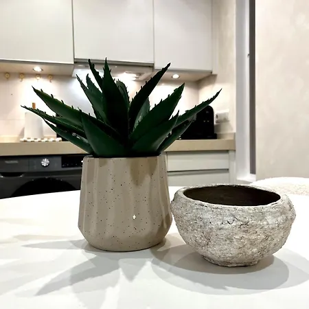 Barrio Luzan By United Renters 아파트