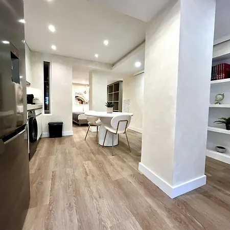 Lägenhet Barrio Luzan By United Renters
